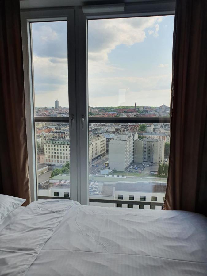 15 Pietro Sokolska 30 Towers Apartments - New - Lux - Parking - Sauna - Gym- And The Best View In Katowice Extérieur photo