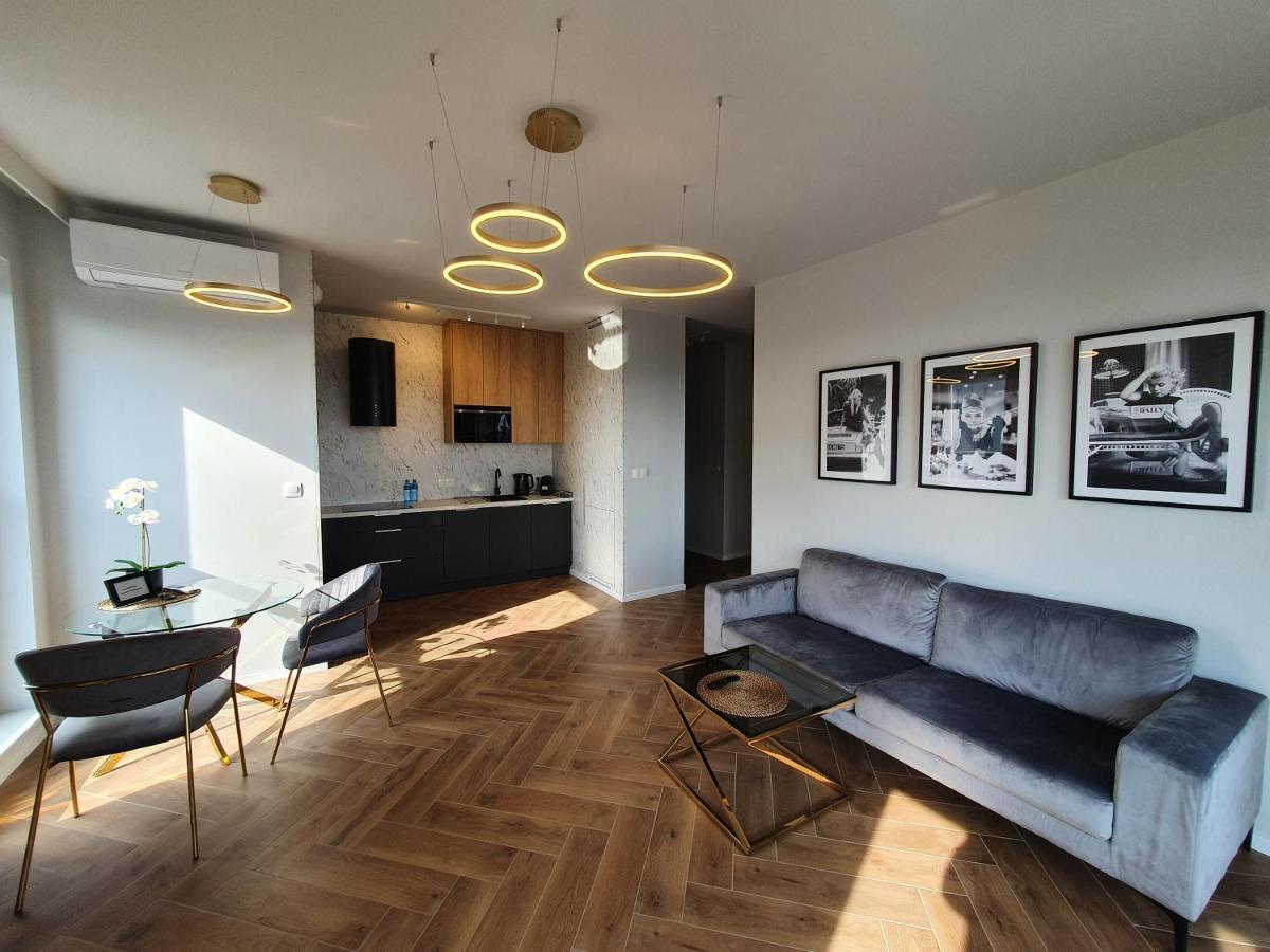 15 Pietro Sokolska 30 Towers Apartments - New - Lux - Parking - Sauna - Gym- And The Best View In Katowice Extérieur photo