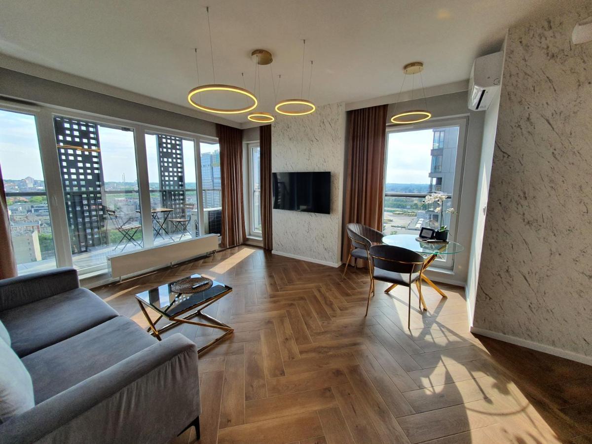 15 Pietro Sokolska 30 Towers Apartments - New - Lux - Parking - Sauna - Gym- And The Best View In Katowice Extérieur photo