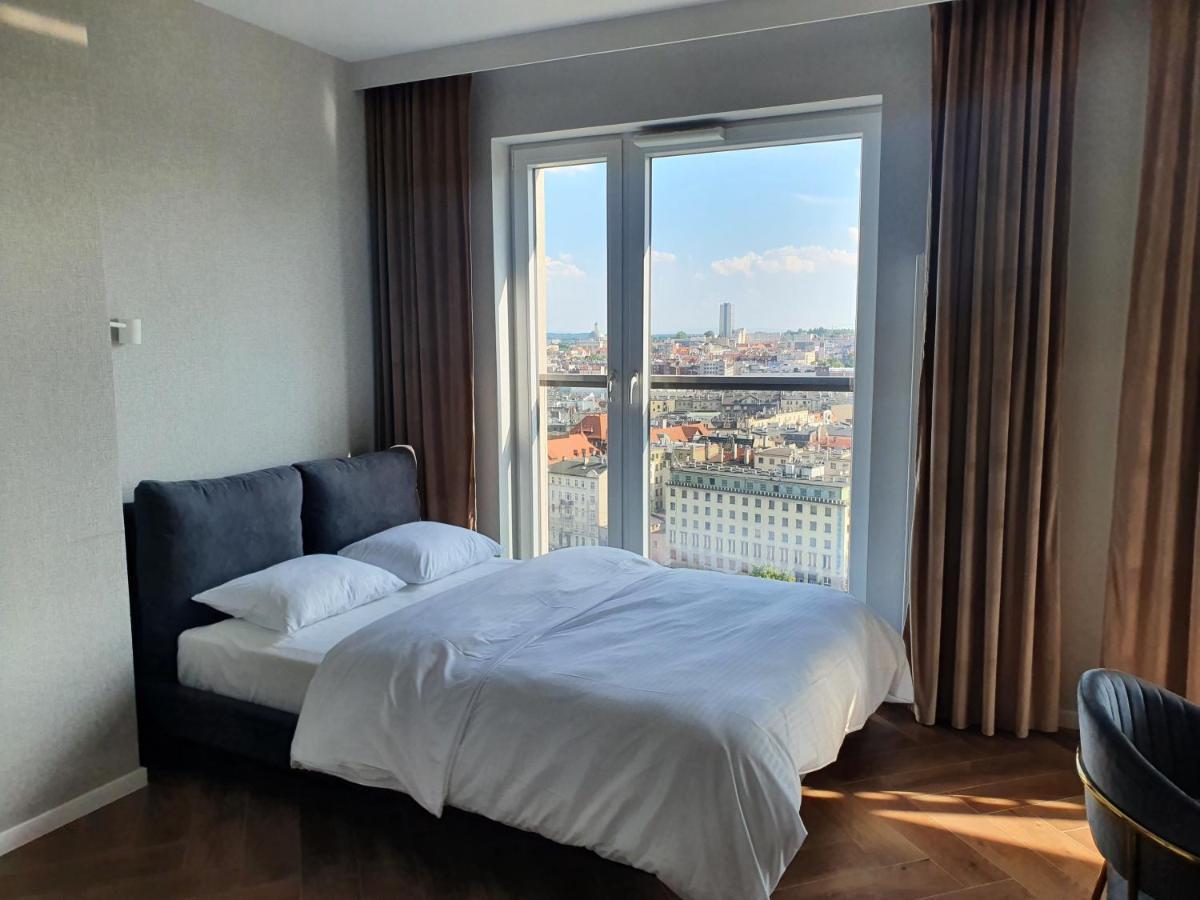 15 Pietro Sokolska 30 Towers Apartments - New - Lux - Parking - Sauna - Gym- And The Best View In Katowice Extérieur photo